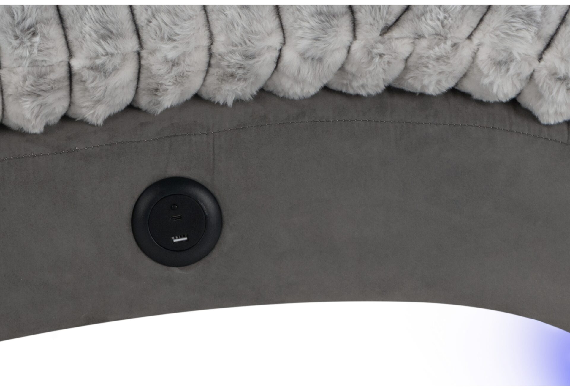 DOMINIC NICKEL-GREY-USB